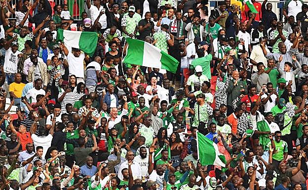 Aficionados de Nigeria durante un partido.