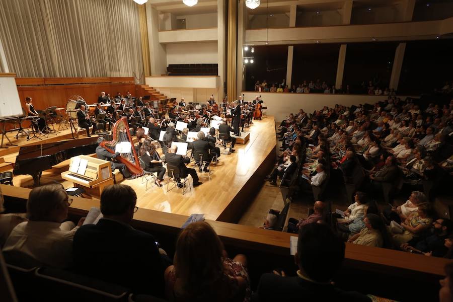 El concierto del 40 aniversario del Centro Falla, que se repite hoy, un rotundo éxito