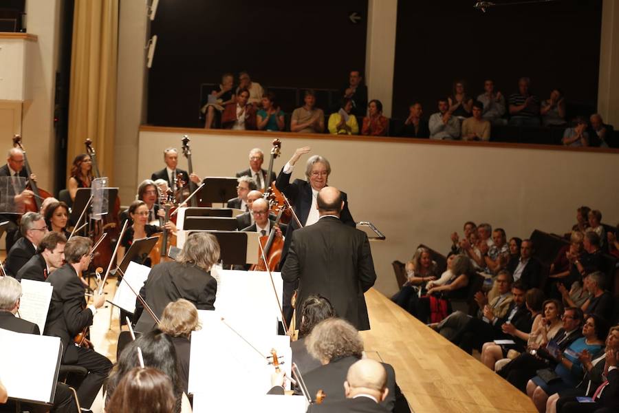El concierto del 40 aniversario del Centro Falla, que se repite hoy, un rotundo éxito