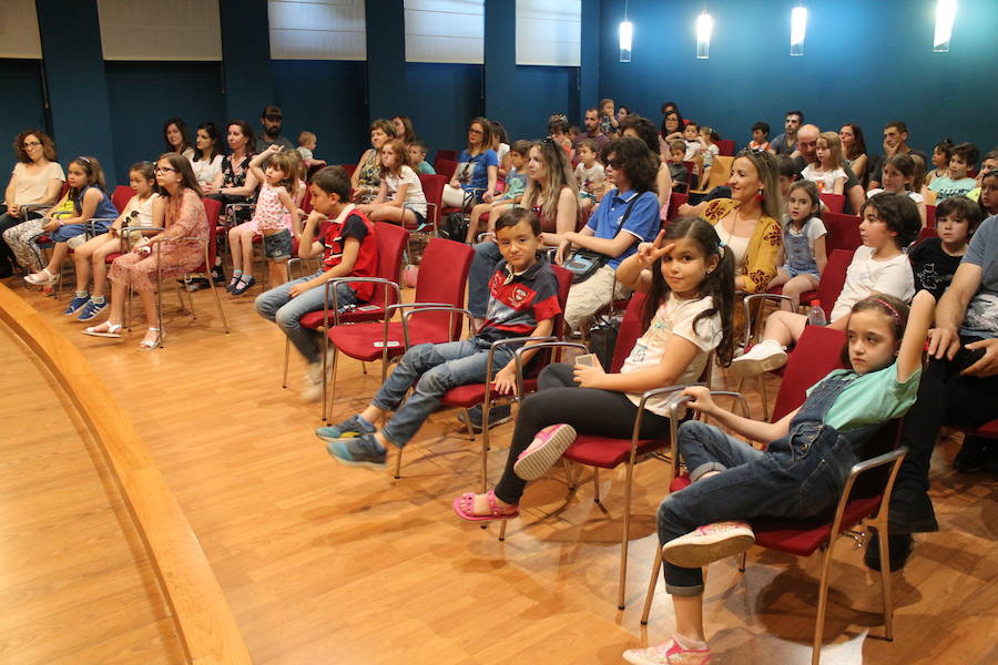 Cientos de jienenses salieron a la calle para asistir a alguna de las 70 actividades organizadas