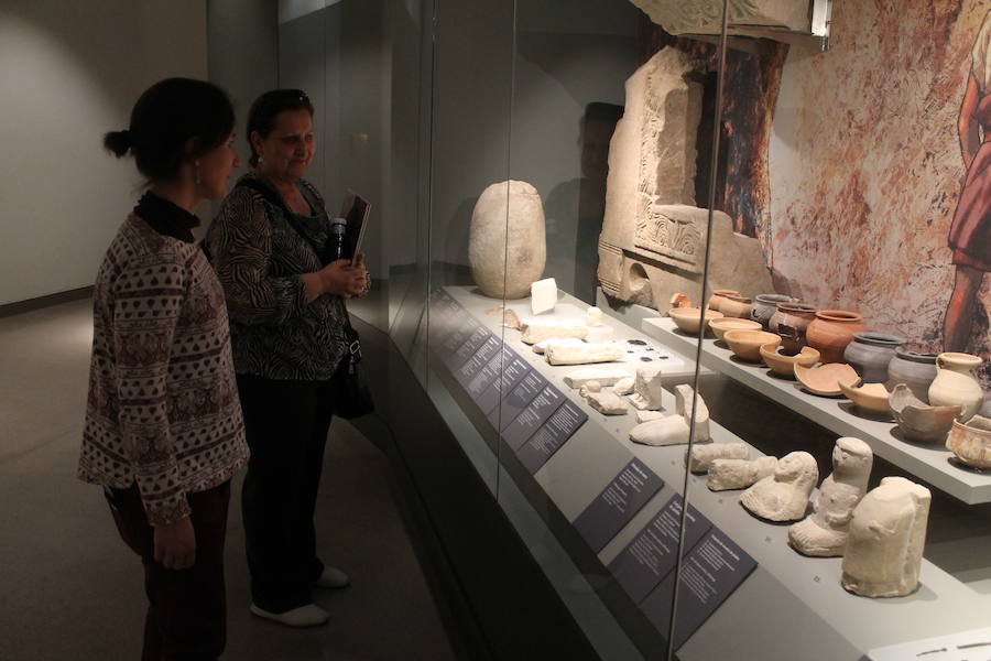 Cientos de jienenses salieron a la calle para asistir a alguna de las 70 actividades organizadas