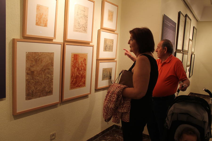 Cientos de jienenses salieron a la calle para asistir a alguna de las 70 actividades organizadas