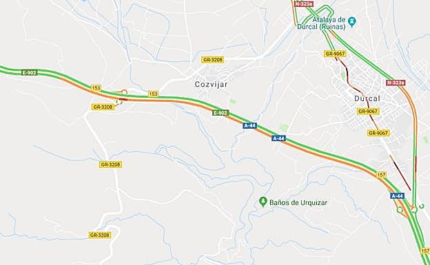 Colas en la A-44 de Granada para bajar a la playa