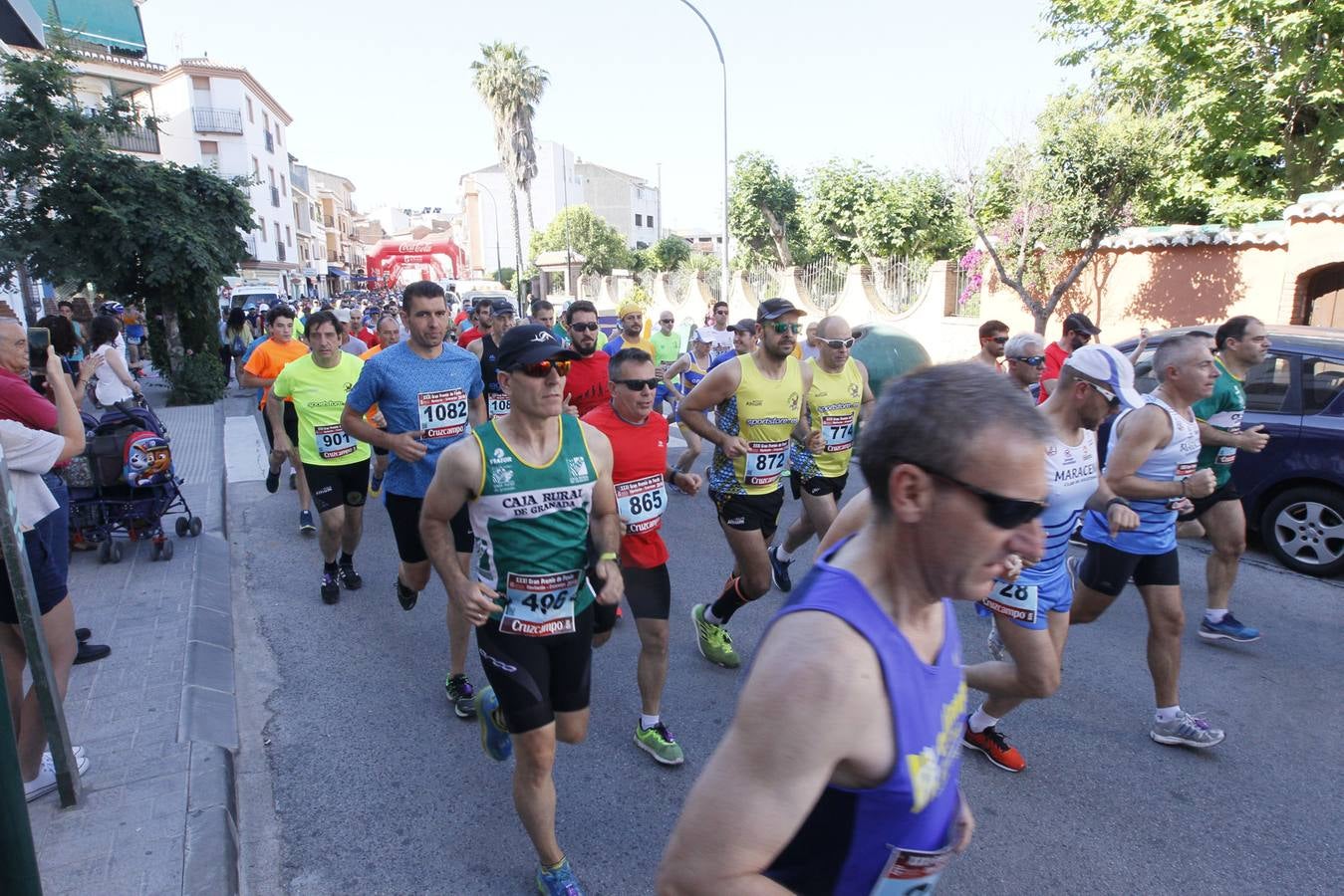 Manuel Santiago y Claudia Estévez se sobreponen al calor en Dúrcal