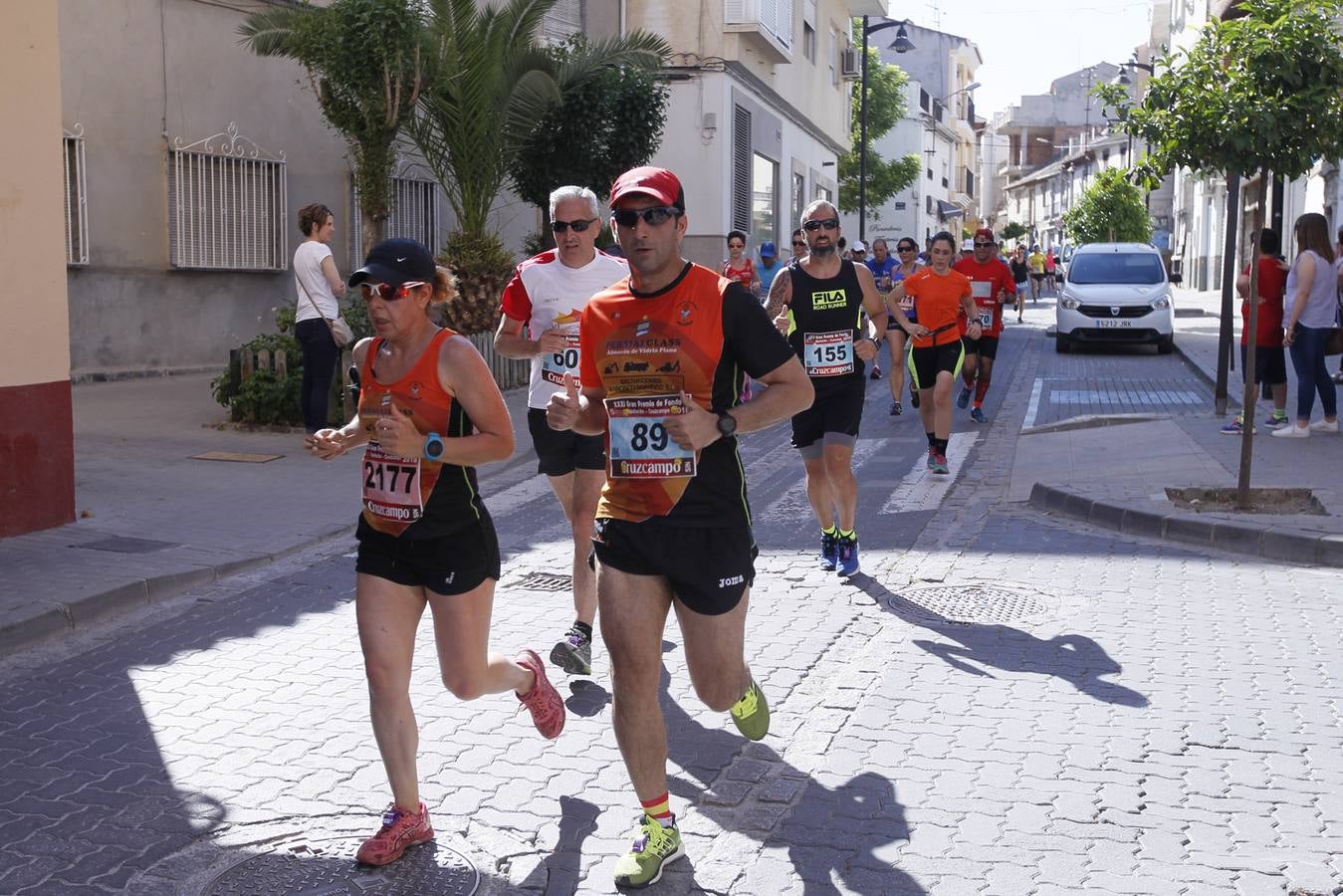 Manuel Santiago y Claudia Estévez se sobreponen al calor en Dúrcal