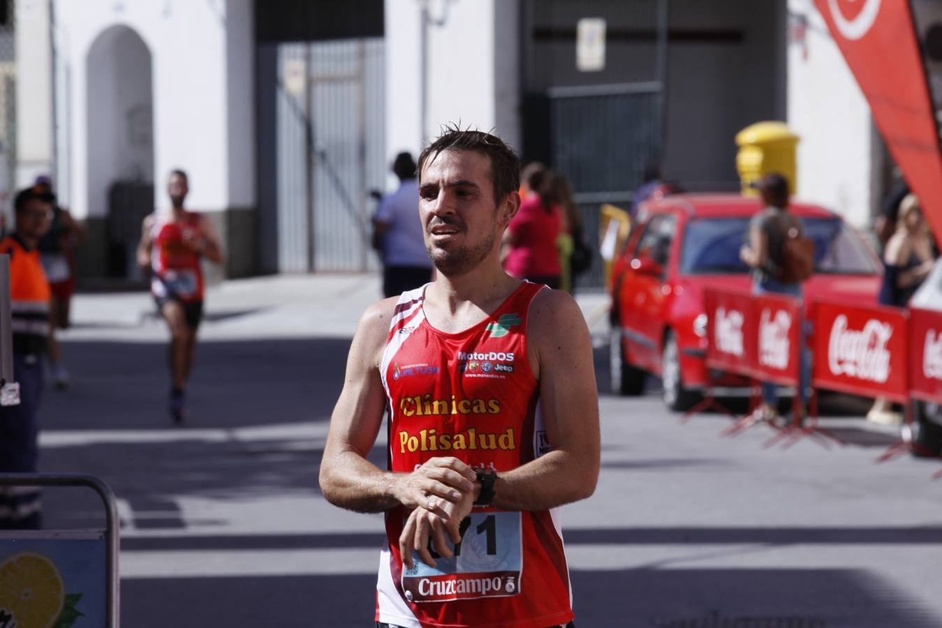 Manuel Santiago y Claudia Estévez se sobreponen al calor en Dúrcal