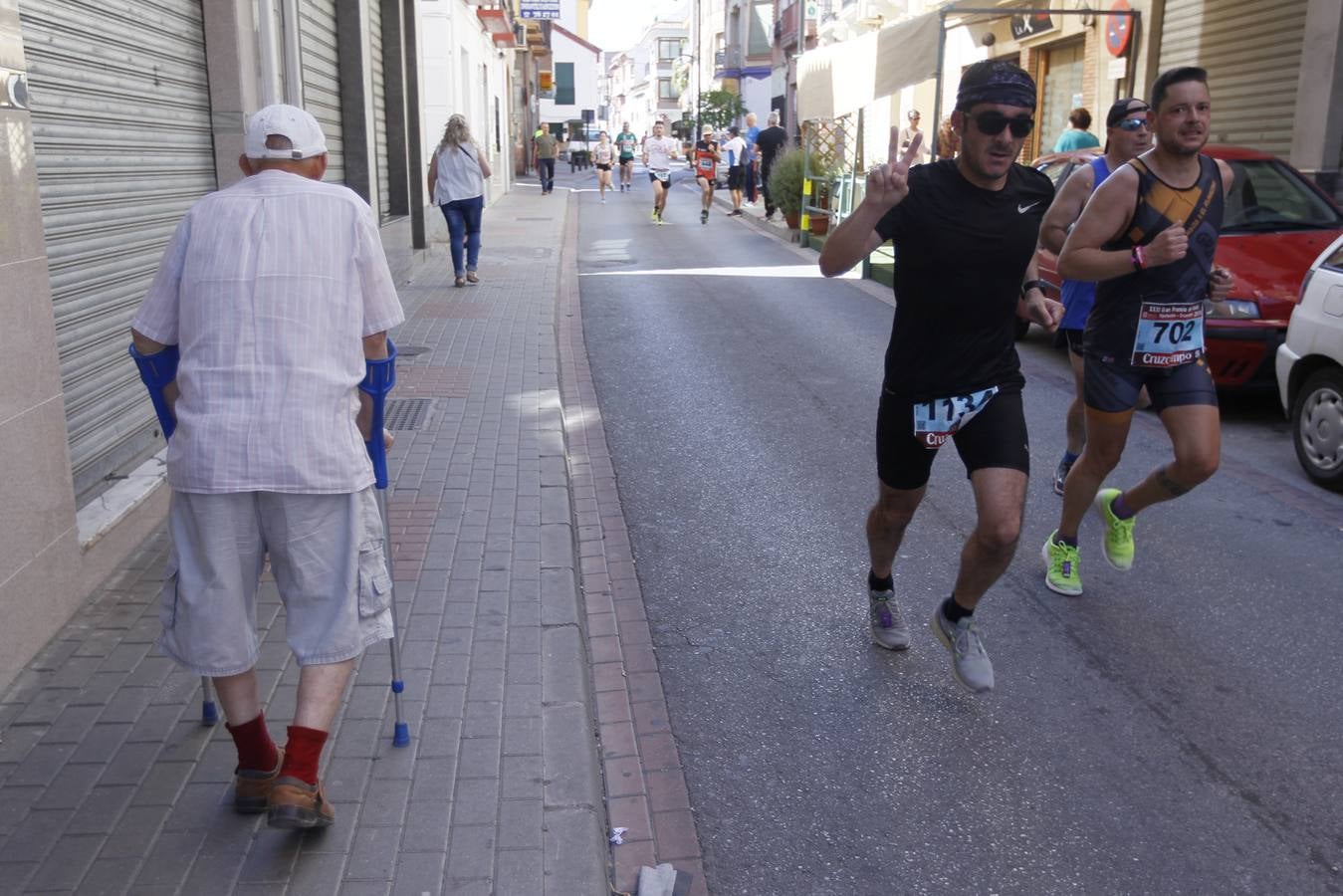 Manuel Santiago y Claudia Estévez se sobreponen al calor en Dúrcal