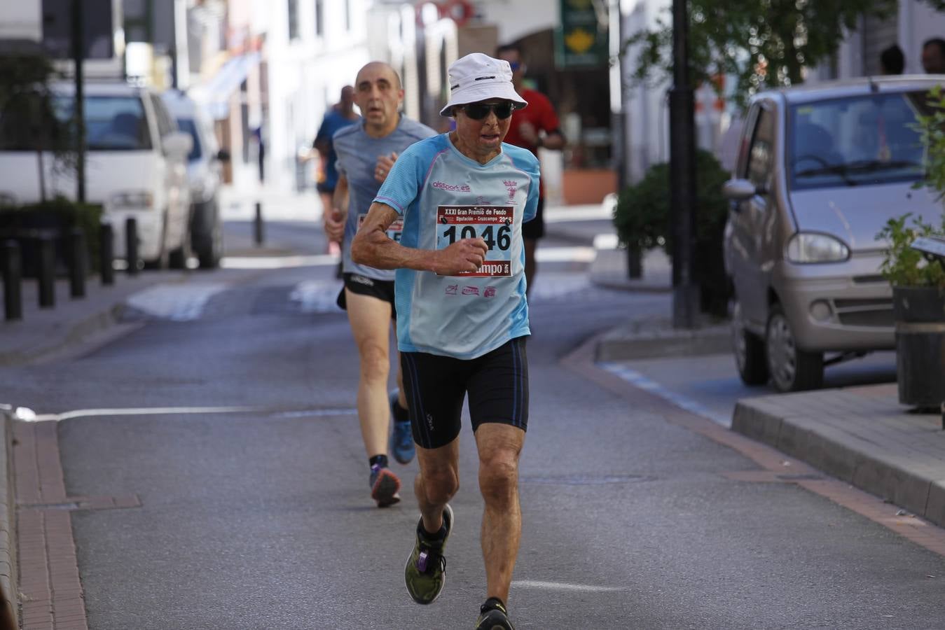 Manuel Santiago y Claudia Estévez se sobreponen al calor en Dúrcal