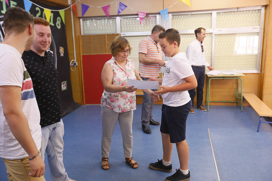 Los alumnos del CEIP Francisco Mejías han sido los últimos en recoger su diploma del curso de mediadores para la convivencia que imparten el Ayuntamiento y la asociación Phoenix