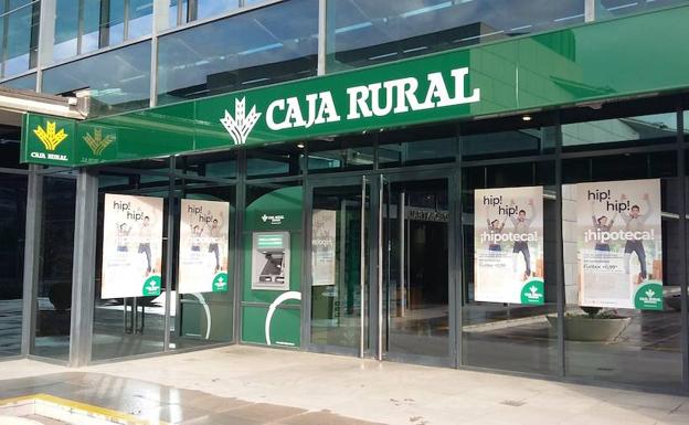 Caja Rural tramita a través de sus oficinas el seguro de hortalizas de invernadero y subtropicales 