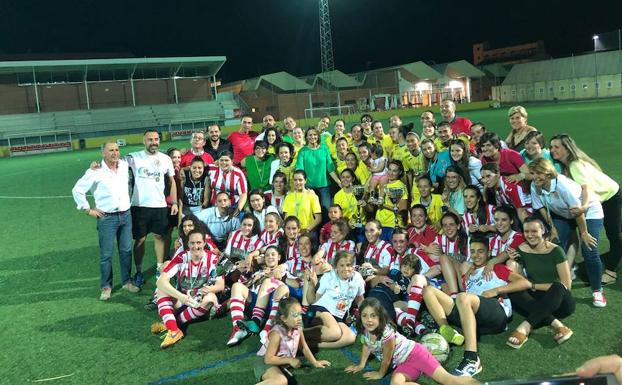 El Martos FS y el UDC Torredonjimeno se imponen en la XII edición de la Copa Delegada del Gobierno de fútbol femenino