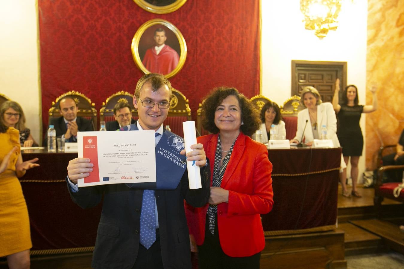 La Facultad de Derecho acoge el acto de graduación del primer diploma de inclusión social y laboral de estas características en la Universidad granadina