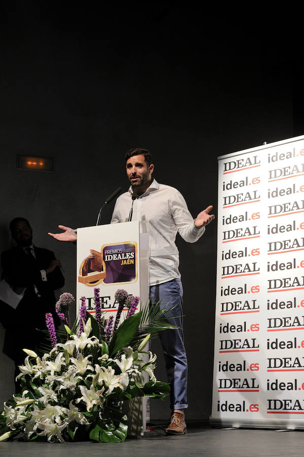 En la entrega de los IDEALES hubo emoción, risas y en los discursos también hubo cabida para las reivindicaciones