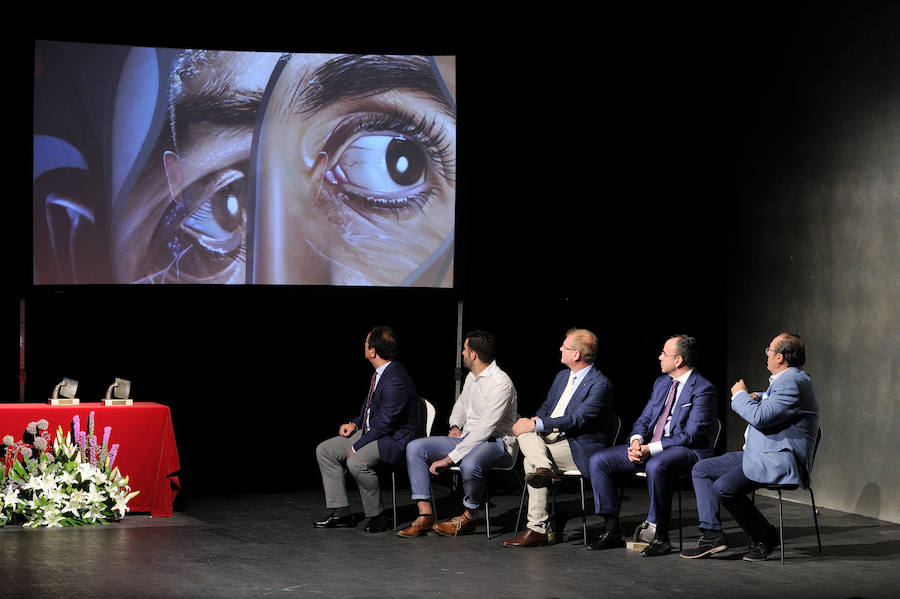 En la entrega de los IDEALES hubo emoción, risas y en los discursos también hubo cabida para las reivindicaciones