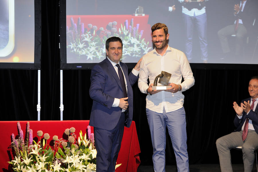 En la entrega de los IDEALES hubo emoción, risas y en los discursos también hubo cabida para las reivindicaciones