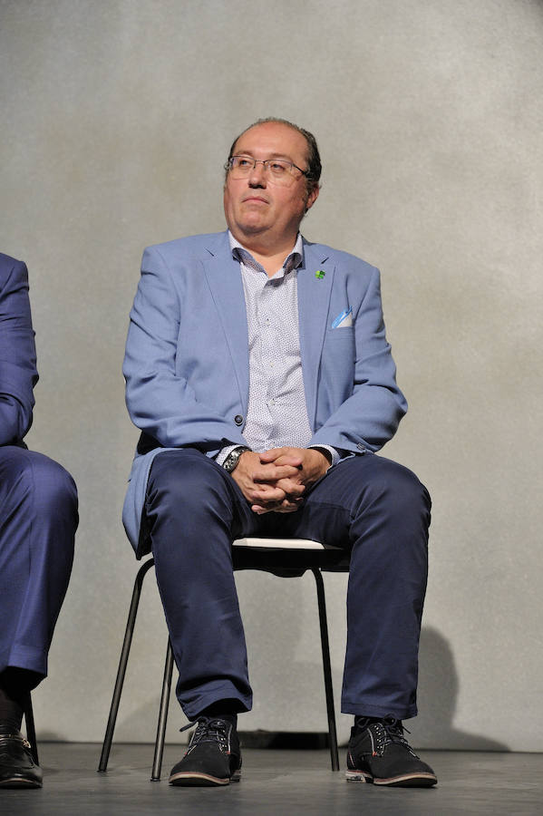 En la entrega de los IDEALES hubo emoción, risas y en los discursos también hubo cabida para las reivindicaciones