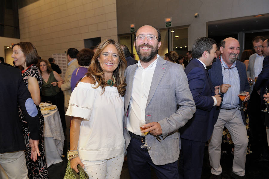 En la entrega de los IDEALES hubo emoción, risas y en los discursos también hubo cabida para las reivindicaciones