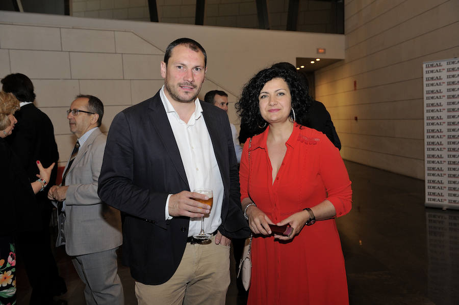 En la entrega de los IDEALES hubo emoción, risas y en los discursos también hubo cabida para las reivindicaciones