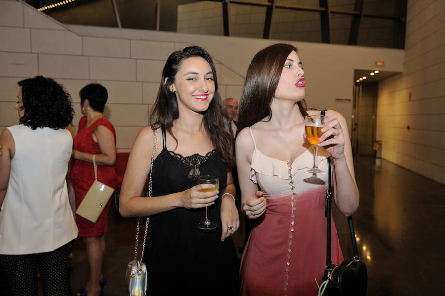 En la entrega de los IDEALES hubo emoción, risas y en los discursos también hubo cabida para las reivindicaciones