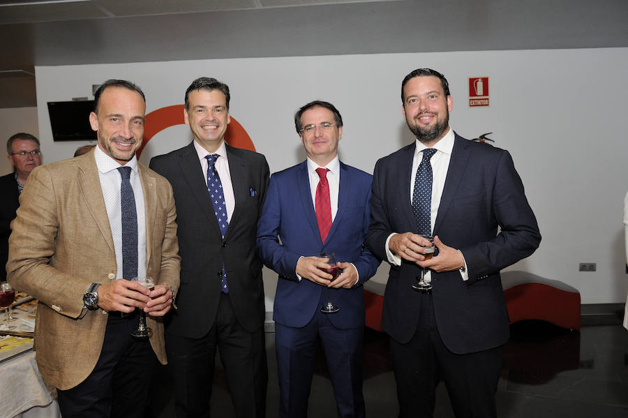 En la entrega de los IDEALES hubo emoción, risas y en los discursos también hubo cabida para las reivindicaciones