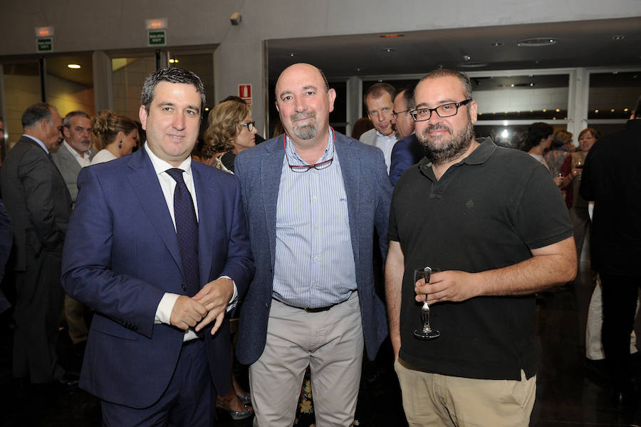 En la entrega de los IDEALES hubo emoción, risas y en los discursos también hubo cabida para las reivindicaciones