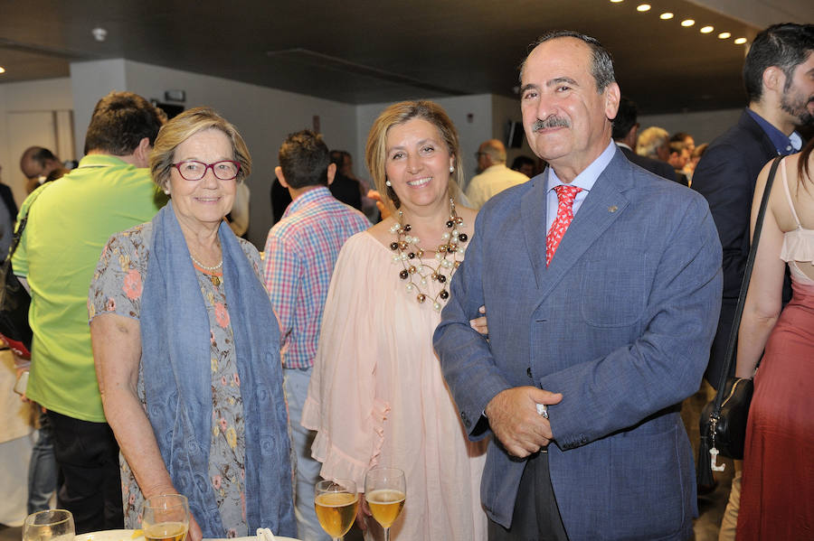 En la entrega de los IDEALES hubo emoción, risas y en los discursos también hubo cabida para las reivindicaciones