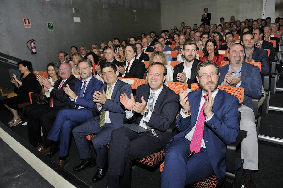 En la entrega de los IDEALES hubo emoción, risas y en los discursos también hubo cabida para las reivindicaciones