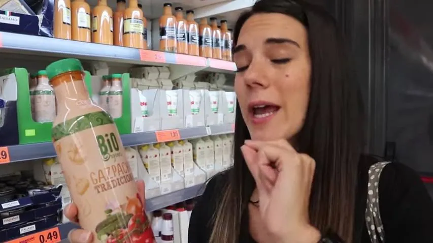 La youtuber del canal 'Peculiarmente' ha mostrado los mejores productos de Lidl para una compra saludable