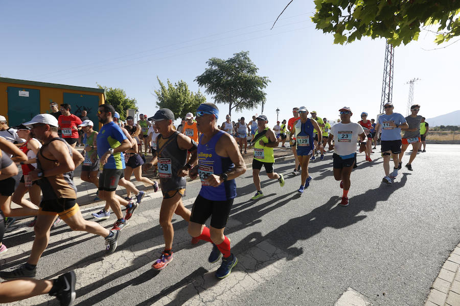 Juan Pérez y Petersson se llevan la victoria en Gójar, en una carrera que ha reunido a más de 700 corredores