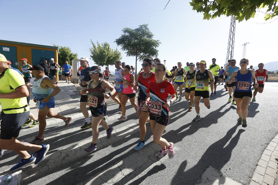Juan Pérez y Petersson se llevan la victoria en Gójar, en una carrera que ha reunido a más de 700 corredores