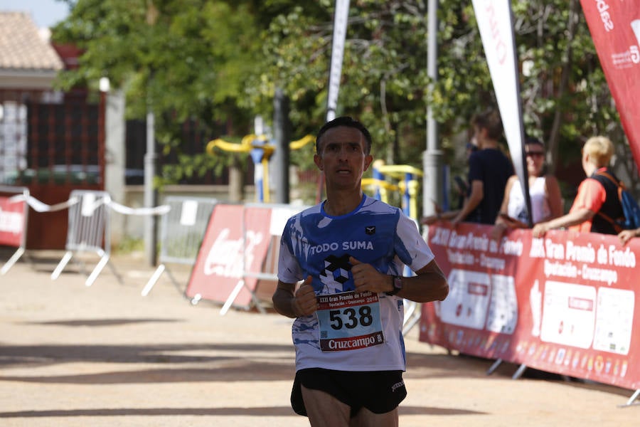 Juan Pérez y Petersson se llevan la victoria en Gójar, en una carrera que ha reunido a más de 700 corredores