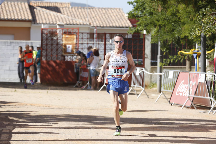 Juan Pérez y Petersson se llevan la victoria en Gójar, en una carrera que ha reunido a más de 700 corredores