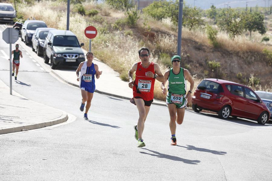 Juan Pérez y Petersson se llevan la victoria en Gójar, en una carrera que ha reunido a más de 700 corredores