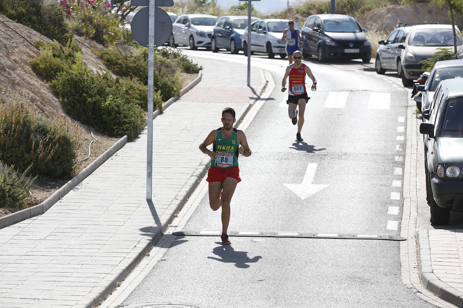 Juan Pérez y Petersson se llevan la victoria en Gójar, en una carrera que ha reunido a más de 700 corredores
