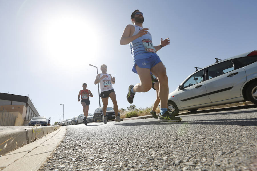 Juan Pérez y Petersson se llevan la victoria en Gójar, en una carrera que ha reunido a más de 700 corredores