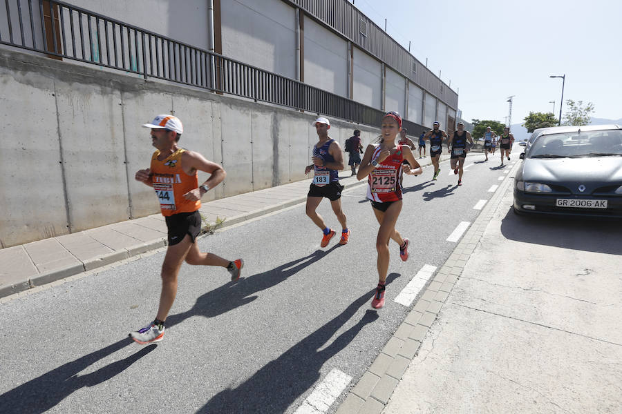 Juan Pérez y Petersson se llevan la victoria en Gójar, en una carrera que ha reunido a más de 700 corredores