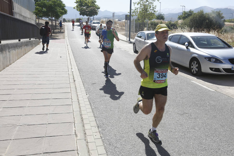 Juan Pérez y Petersson se llevan la victoria en Gójar, en una carrera que ha reunido a más de 700 corredores