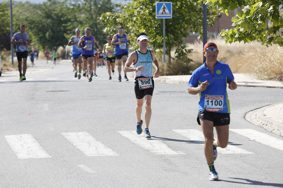 Juan Pérez y Petersson se llevan la victoria en Gójar, en una carrera que ha reunido a más de 700 corredores