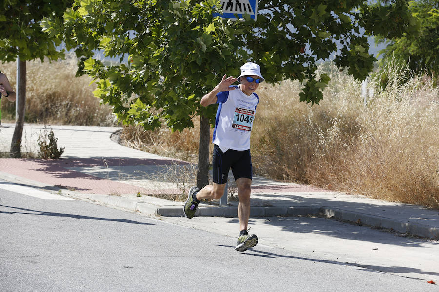 Juan Pérez y Petersson se llevan la victoria en Gójar, en una carrera que ha reunido a más de 700 corredores