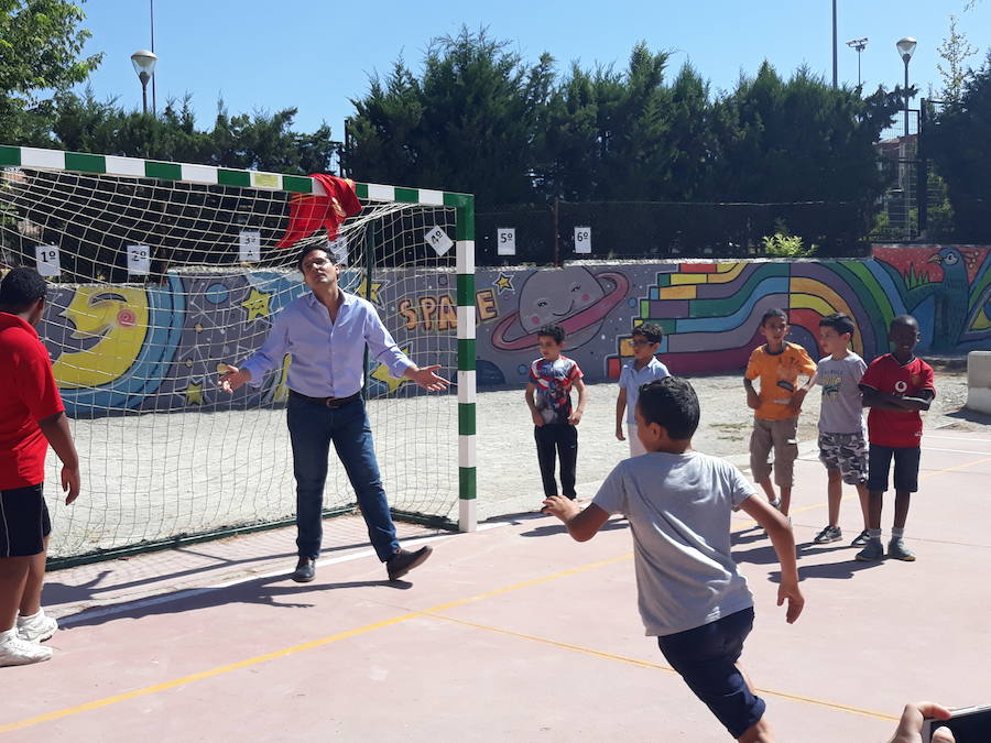 Más de 150 niños del distrito norte disfrutarán de las escuelas de verano de los CEIPS Juan Ramón Jiménez y Andalucía