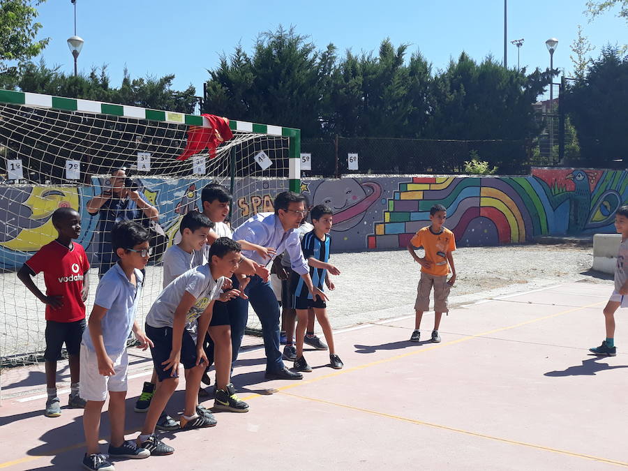 Más de 150 niños del distrito norte disfrutarán de las escuelas de verano de los CEIPS Juan Ramón Jiménez y Andalucía