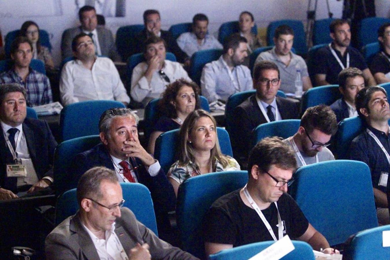 Repaso gráfico de todas las fotografías que vamos captando en el Palacio de Congresos de Granada