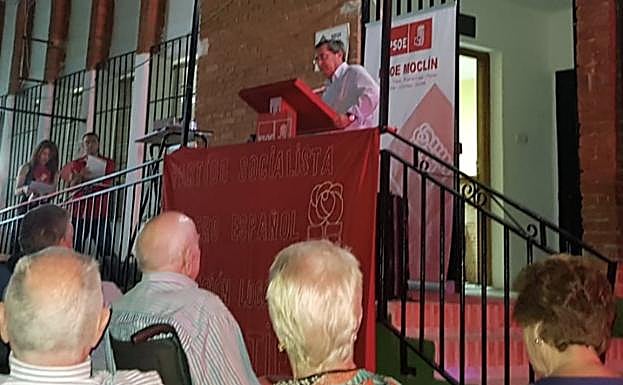 Entrena destaca los valores del PSOE en el 40 aniversario de la Agrupación de los pueblos de Moclín