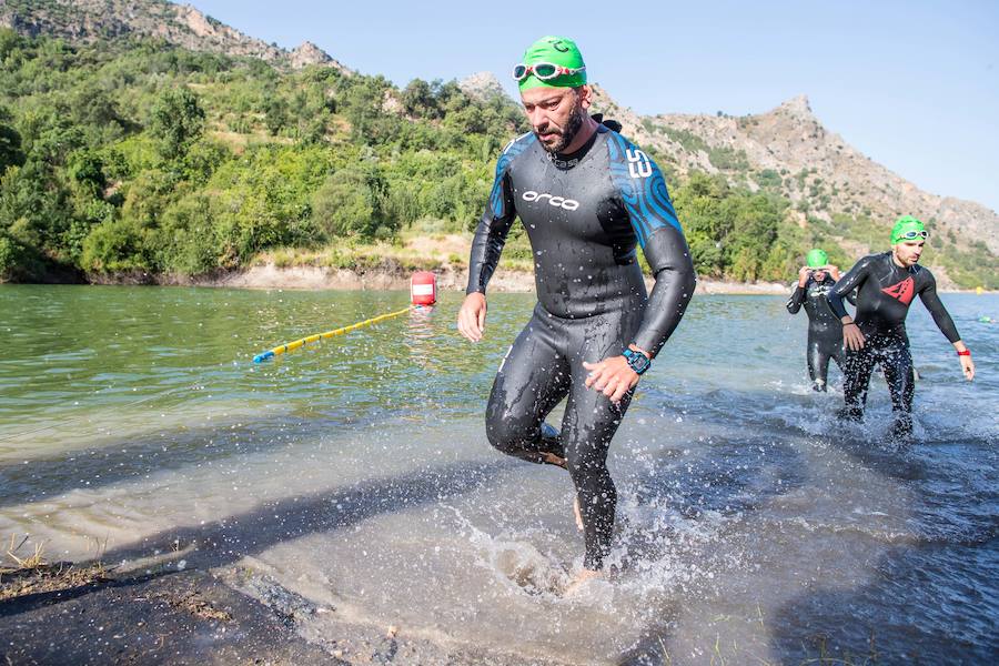 Las mejores imágenes de esta espectacular carrera entre Pradollano y La Hoya de la Mora.