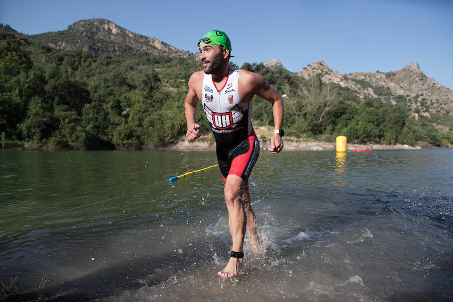 Las mejores imágenes de esta espectacular carrera entre Pradollano y La Hoya de la Mora.
