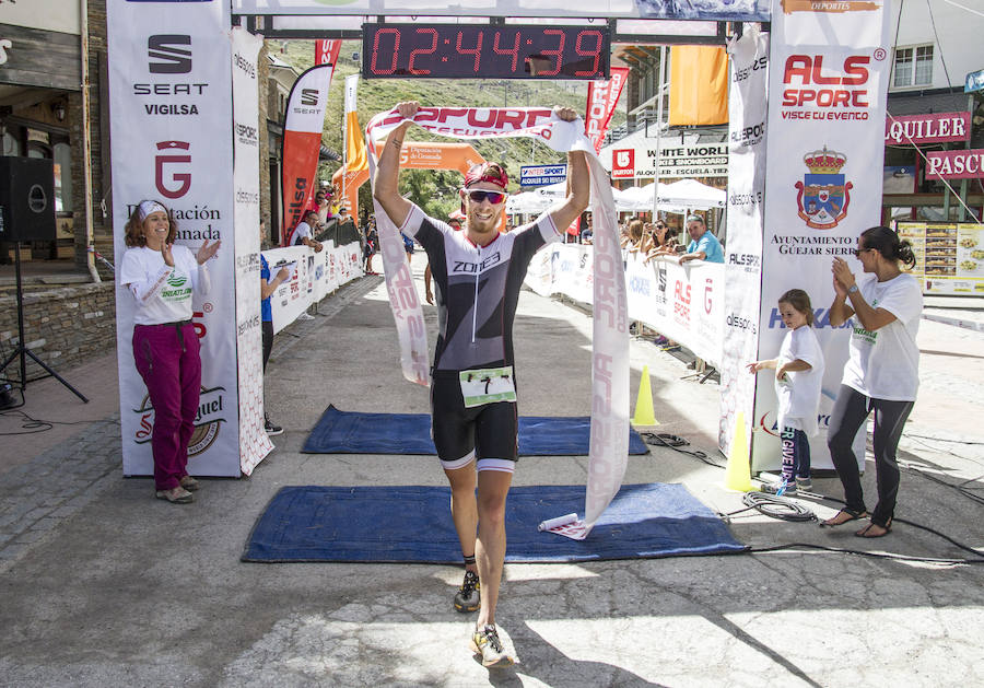 Las mejores imágenes de esta espectacular carrera entre Pradollano y La Hoya de la Mora.