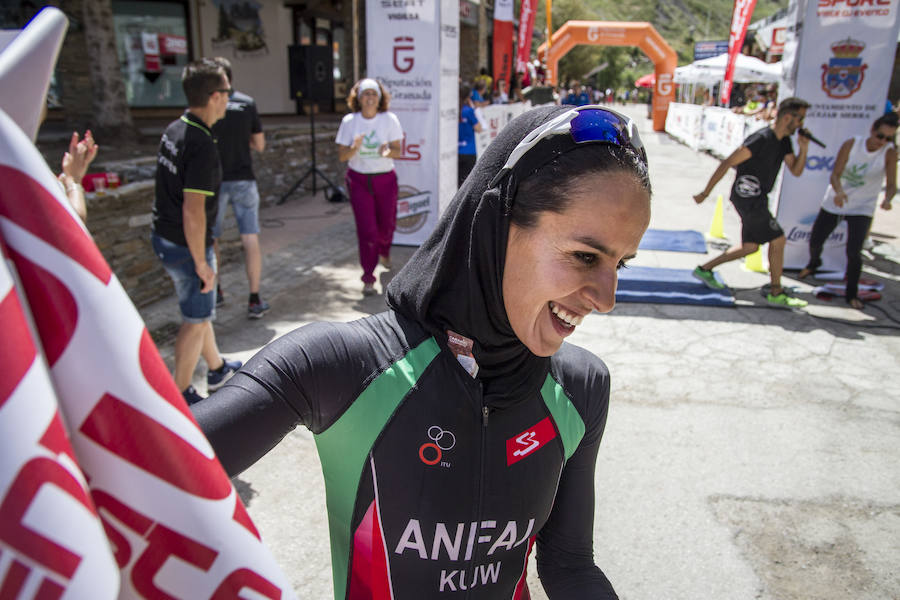 Las mejores imágenes de esta espectacular carrera entre Pradollano y La Hoya de la Mora.