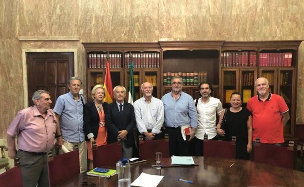 La Mesa del Tren pide «sacar de los cajones» los proyectos de Zapatero para el AVE en Almería