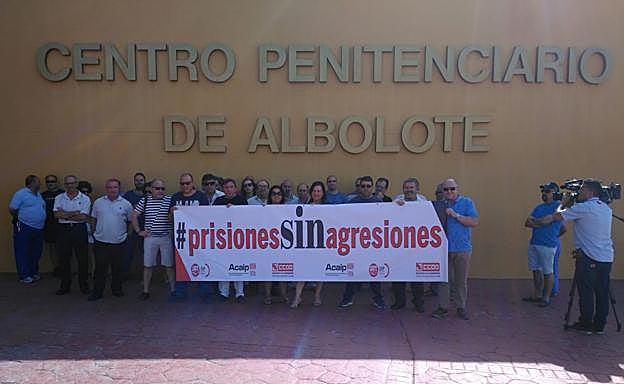 Denuncian el aumento de agresiones a los funcionarios de la cárcel de Albolote