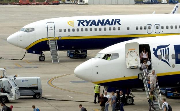 Facua denuncia a Ryanair por eliminar el descuento del 75% para residentes extrapeninsulares